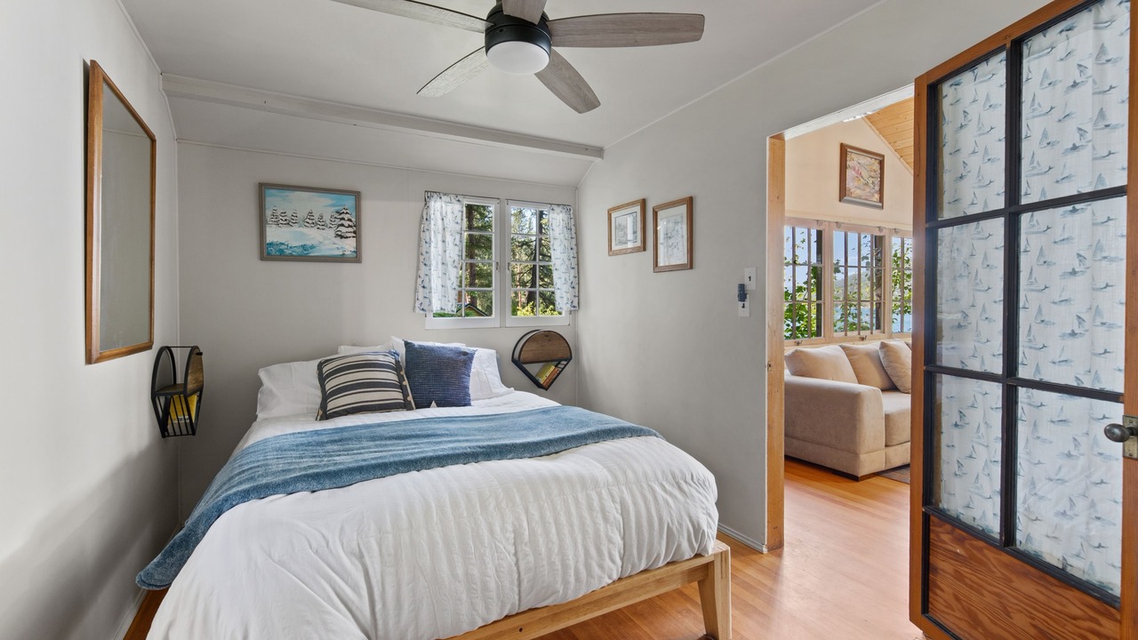 Photo of Bedroom in Loon Lake