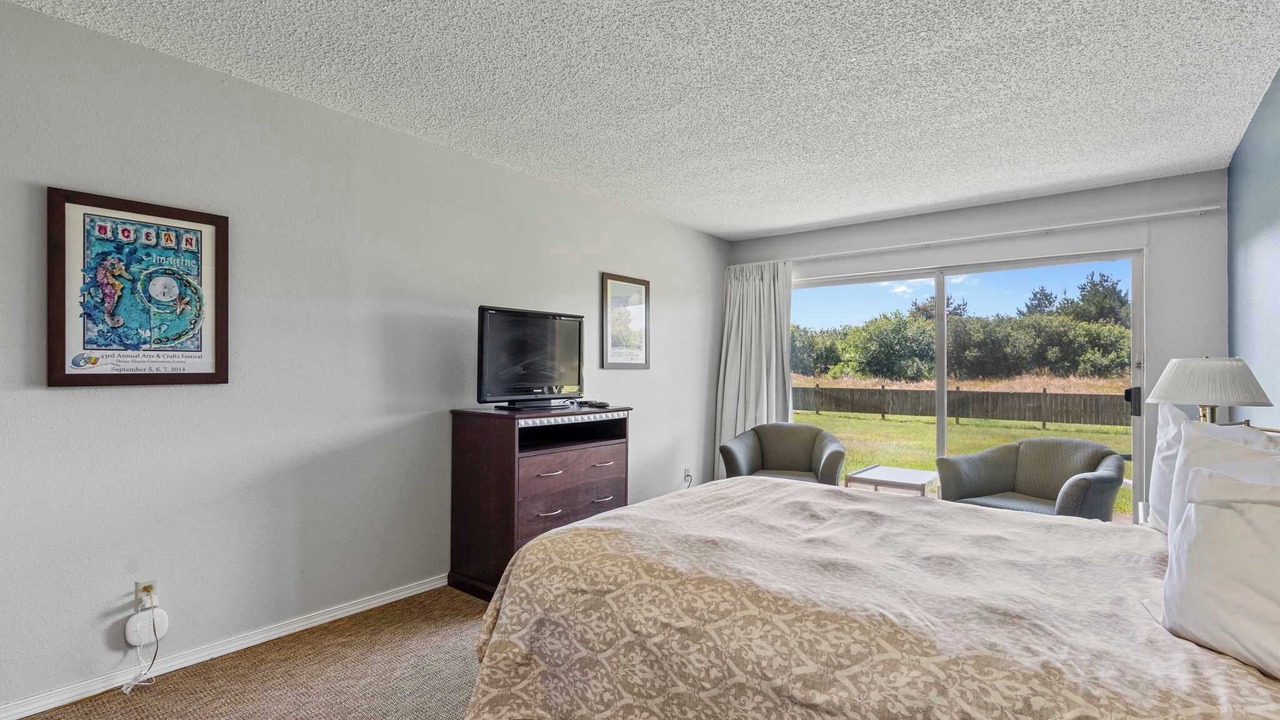 Photo of Bedroom in Ocean Shores