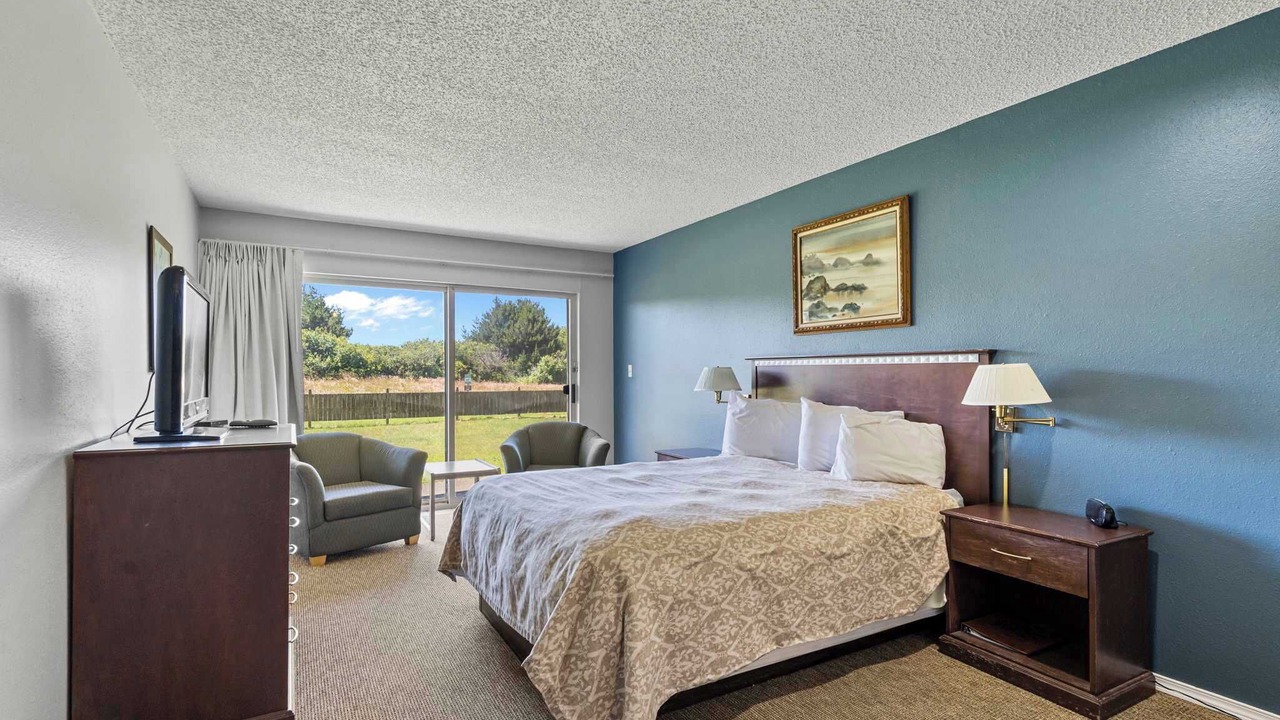 Photo of Bedroom in Ocean Shores