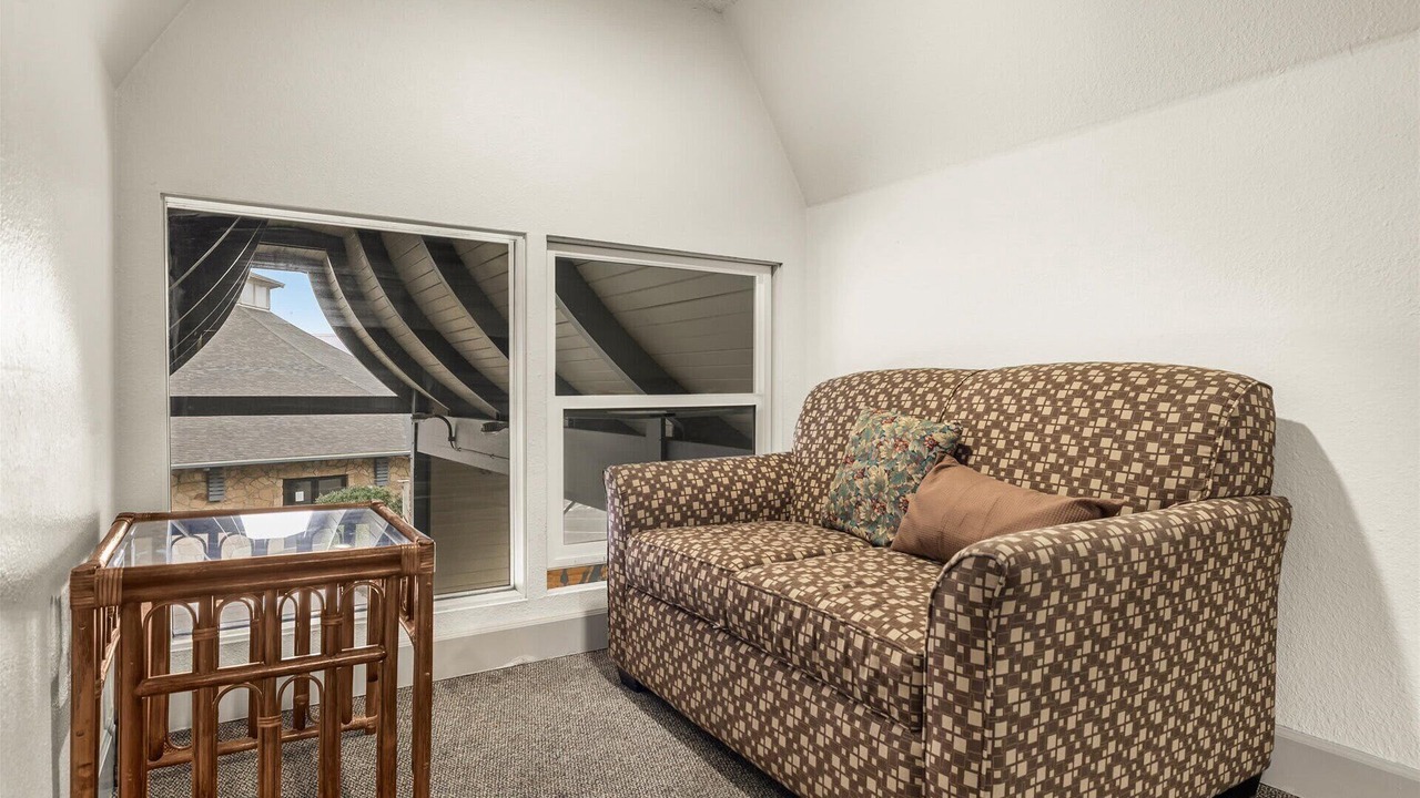 Photo of Livingroom in Ocean Shores