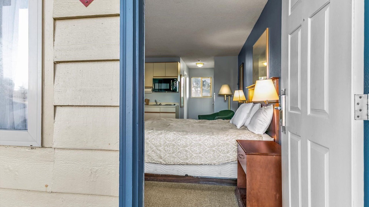 Photo of Bedroom in Ocean Shores