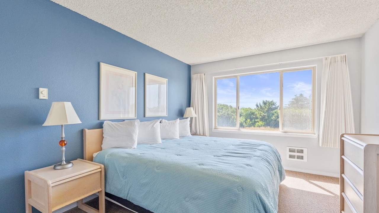 Photo of Bedroom in Ocean Shores