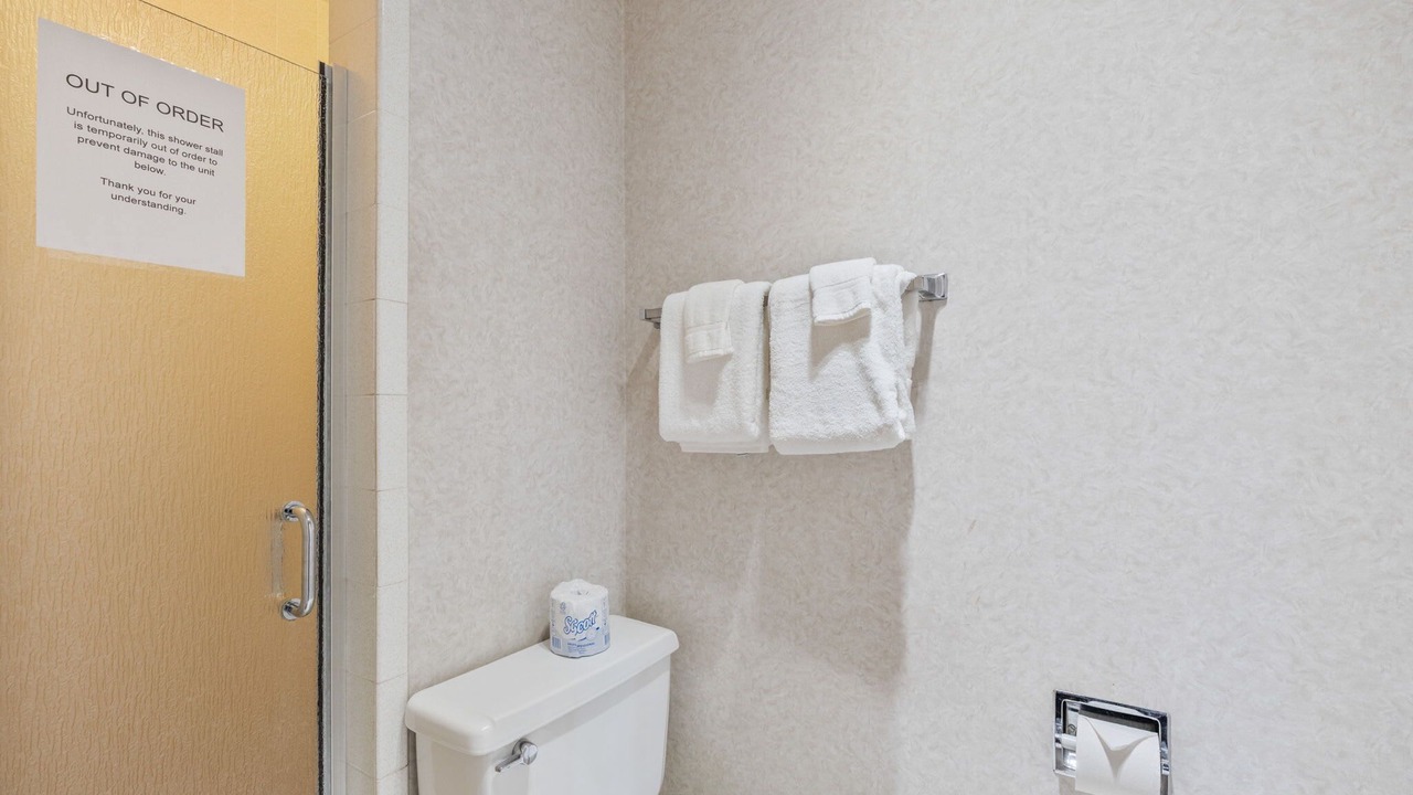 Photo of Bathroom in Ocean Shores