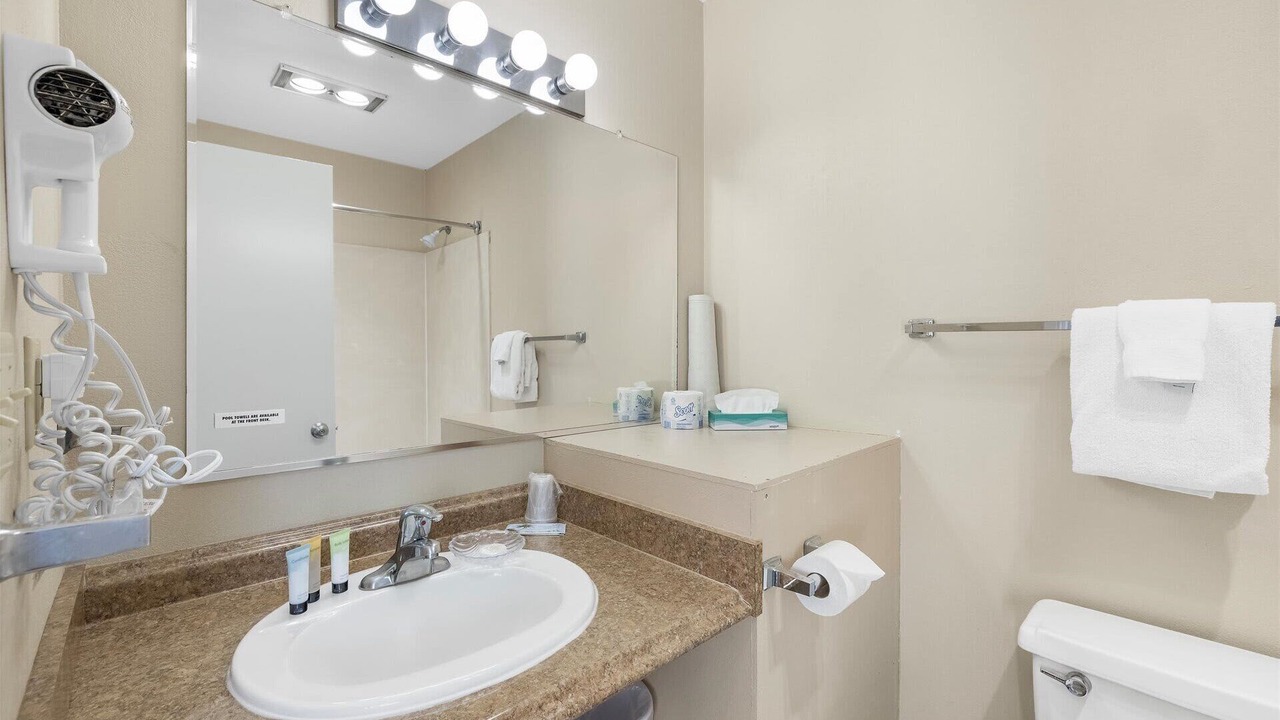 Photo of Bathroom in Ocean Shores