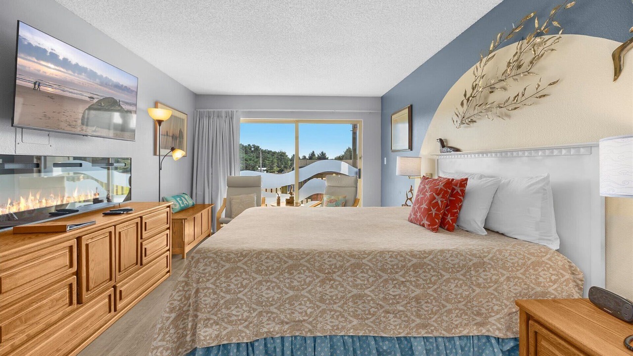 Photo of Bedroom in Ocean Shores