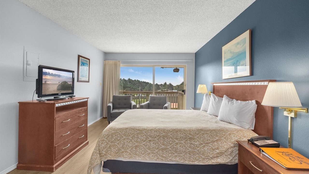 Photo of Bedroom in Ocean Shores