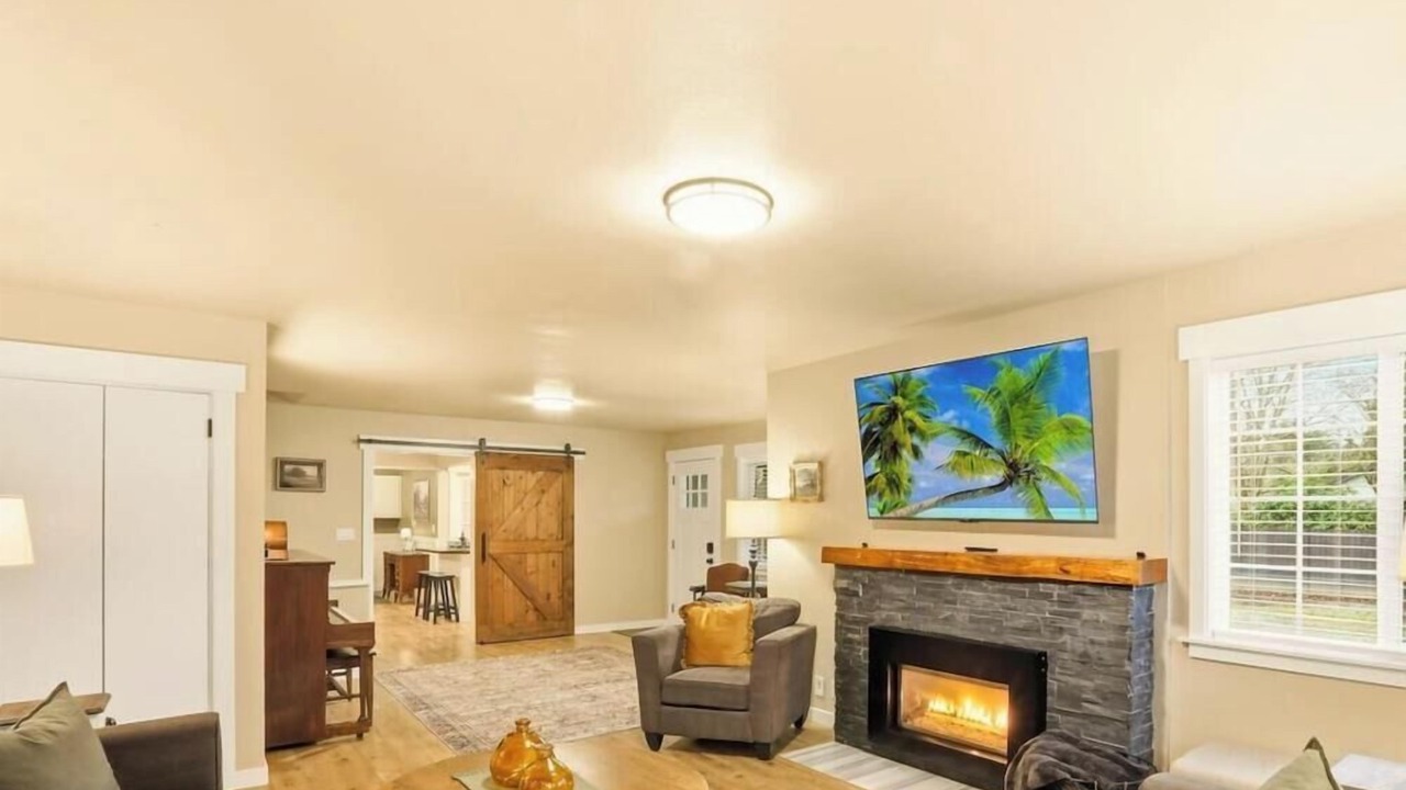 Photo of Livingroom in Sedro-Woolley