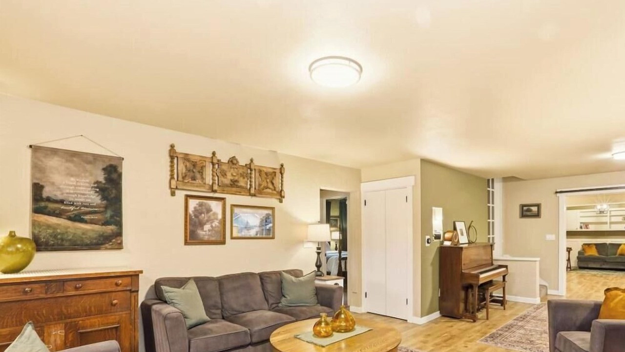Photo of Livingroom in Sedro-Woolley