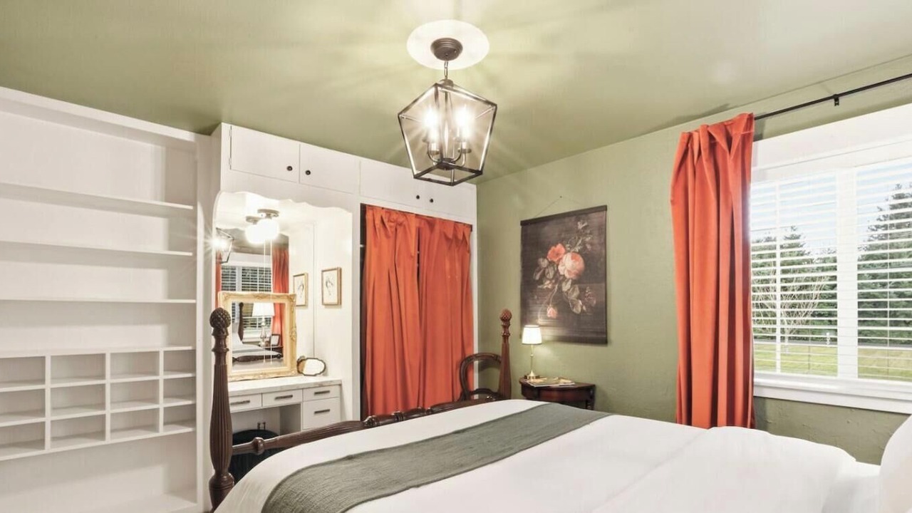 Photo of Bedroom in Sedro-Woolley