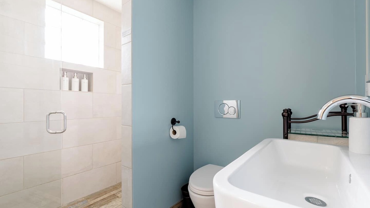 Photo of Bathroom in Green Lake