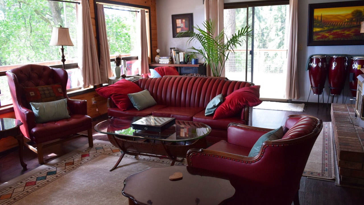 Photo of Livingroom in Crawfordsville