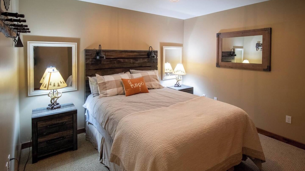 Photo of Bedroom in Kellogg