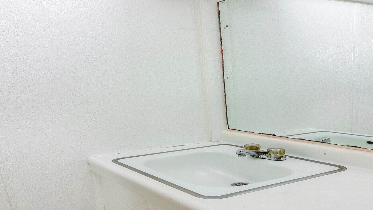 Photo of Bathroom in Marked Tree