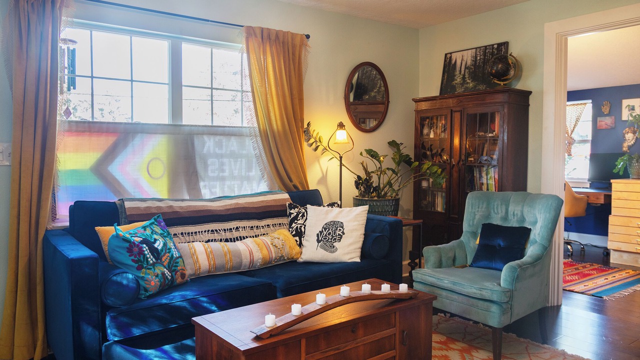 Photo of Livingroom in Milwaukie