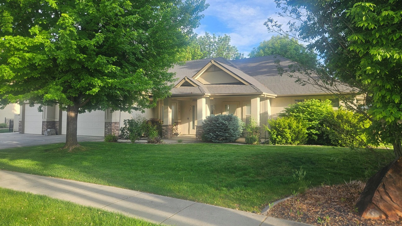 Photo of Outdoor in Eagle