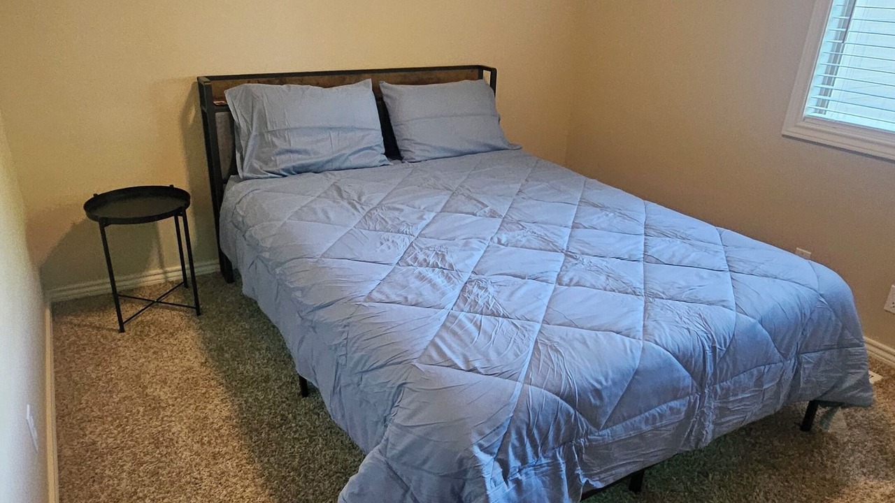 Photo of Bedroom in Eagle