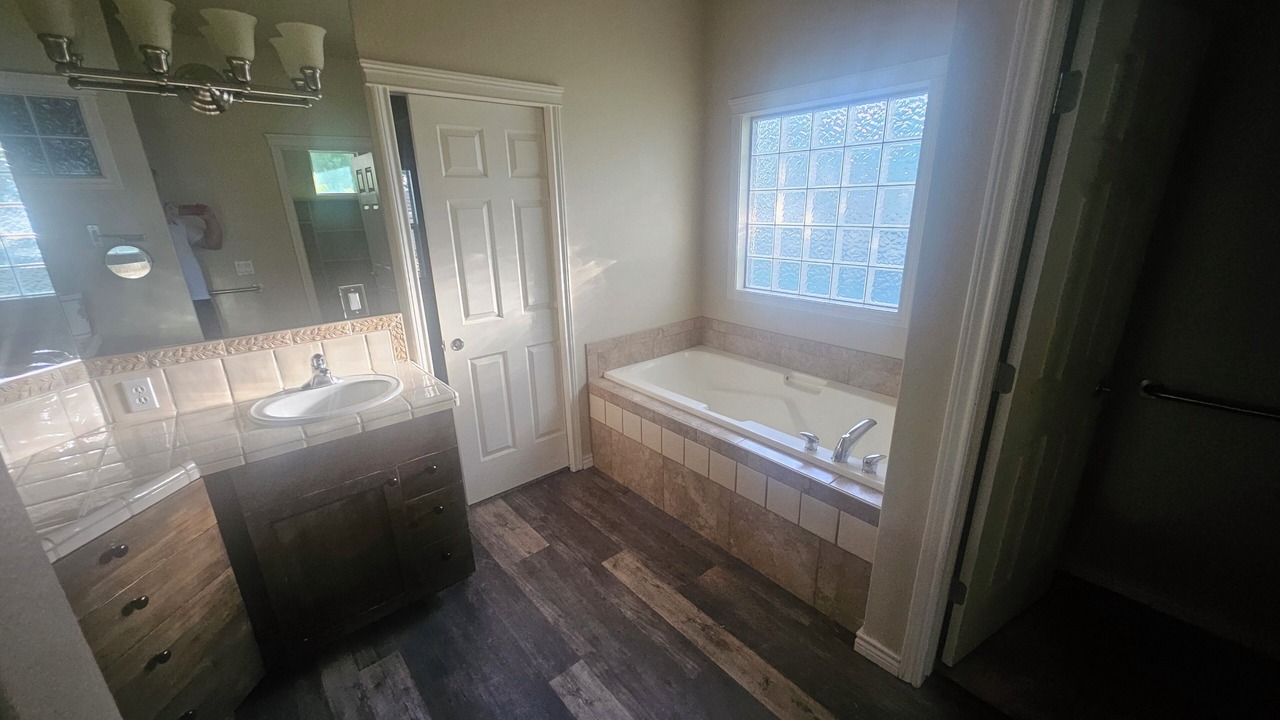 Photo of Bathroom in Eagle