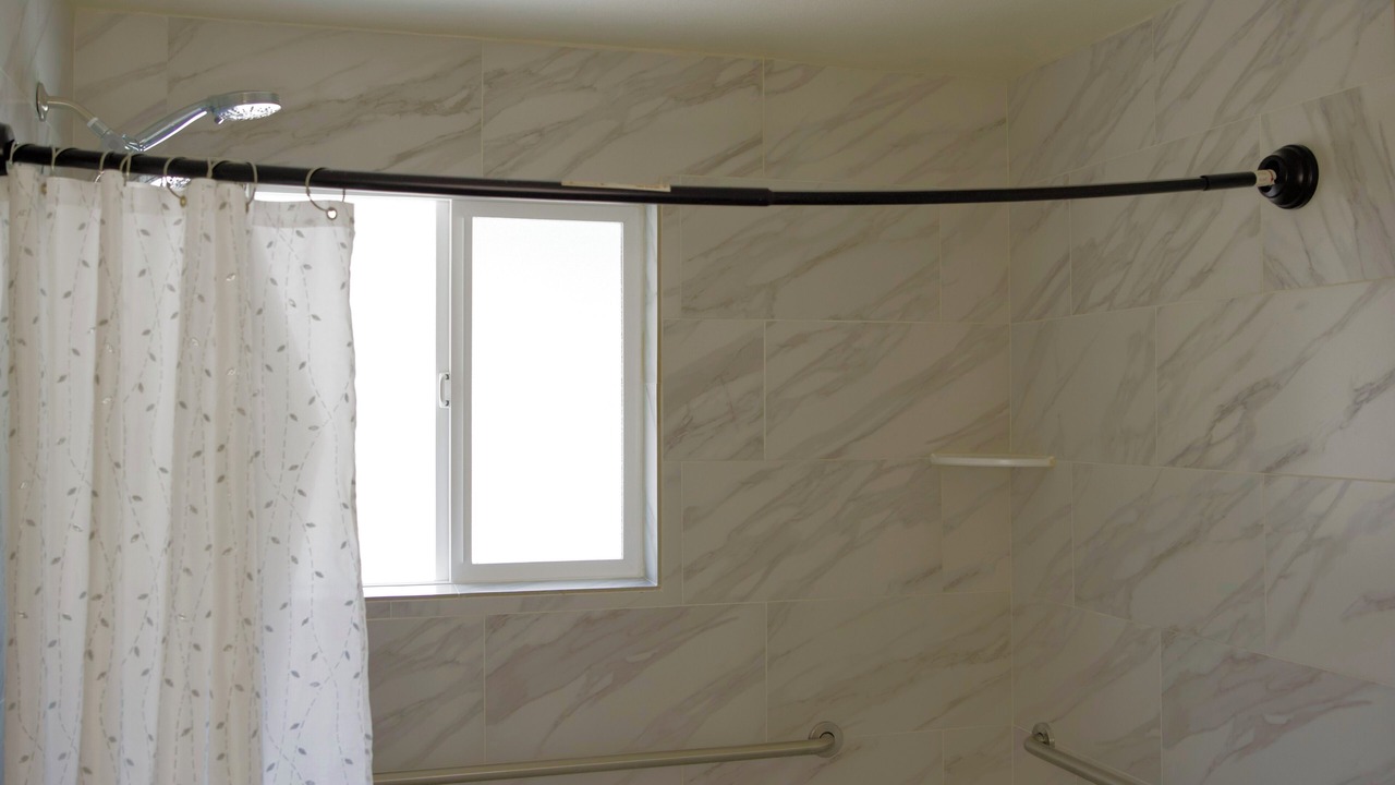 Photo of Bathroom in Oatfield