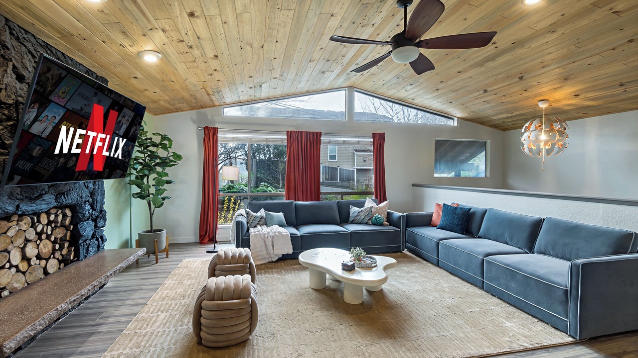 Photo of Livingroom in Bryn Mawr-Skyway