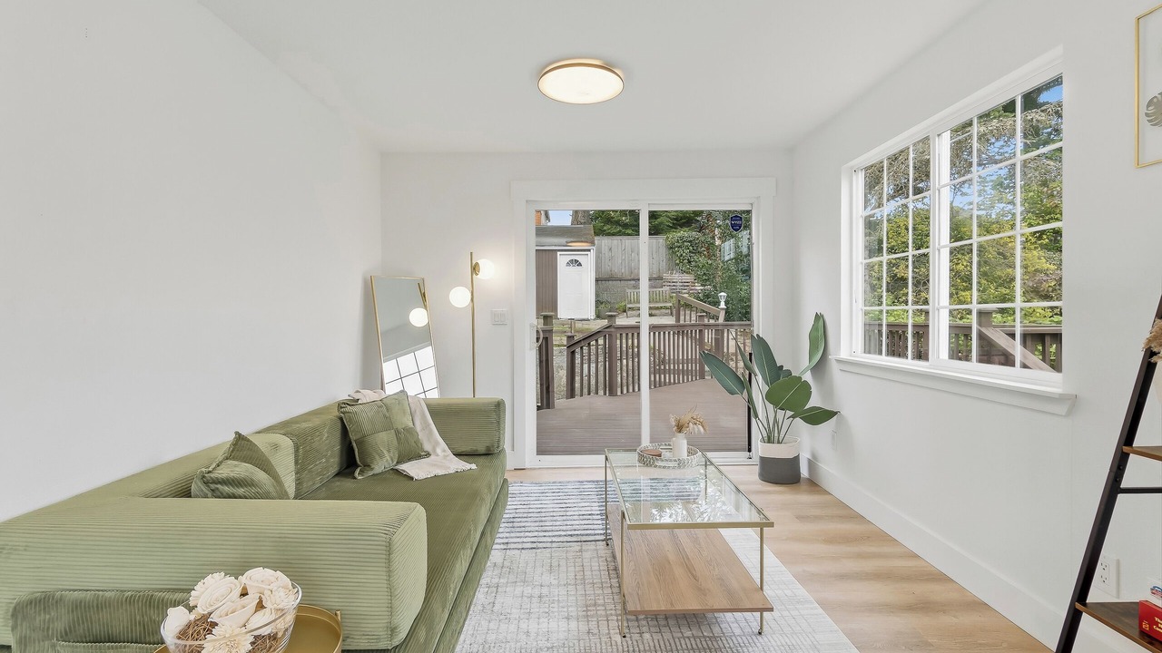 Photo of Livingroom in Riverview