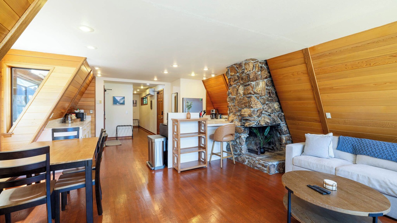 Photo of Livingroom in Amanda Park