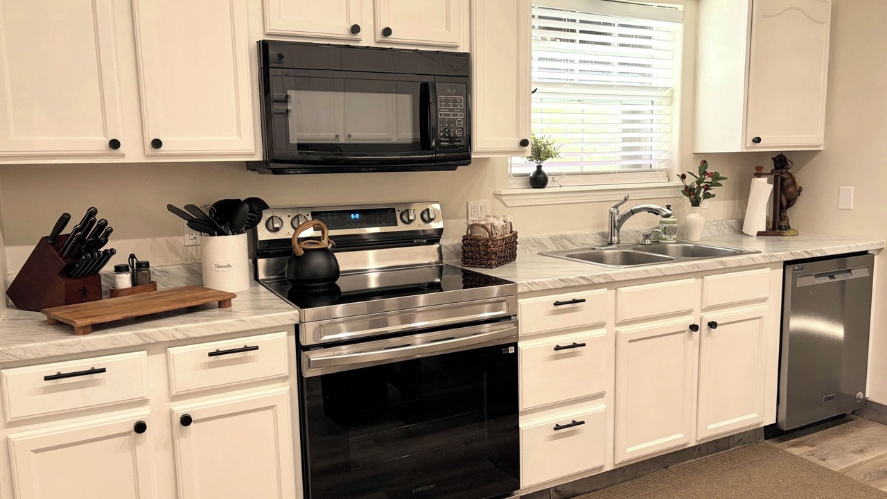 Photo of Kitchen in Comeback Bay