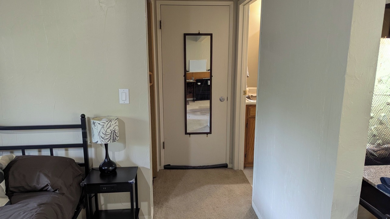 Photo of Bedroom in Inglewood-Finn Hill