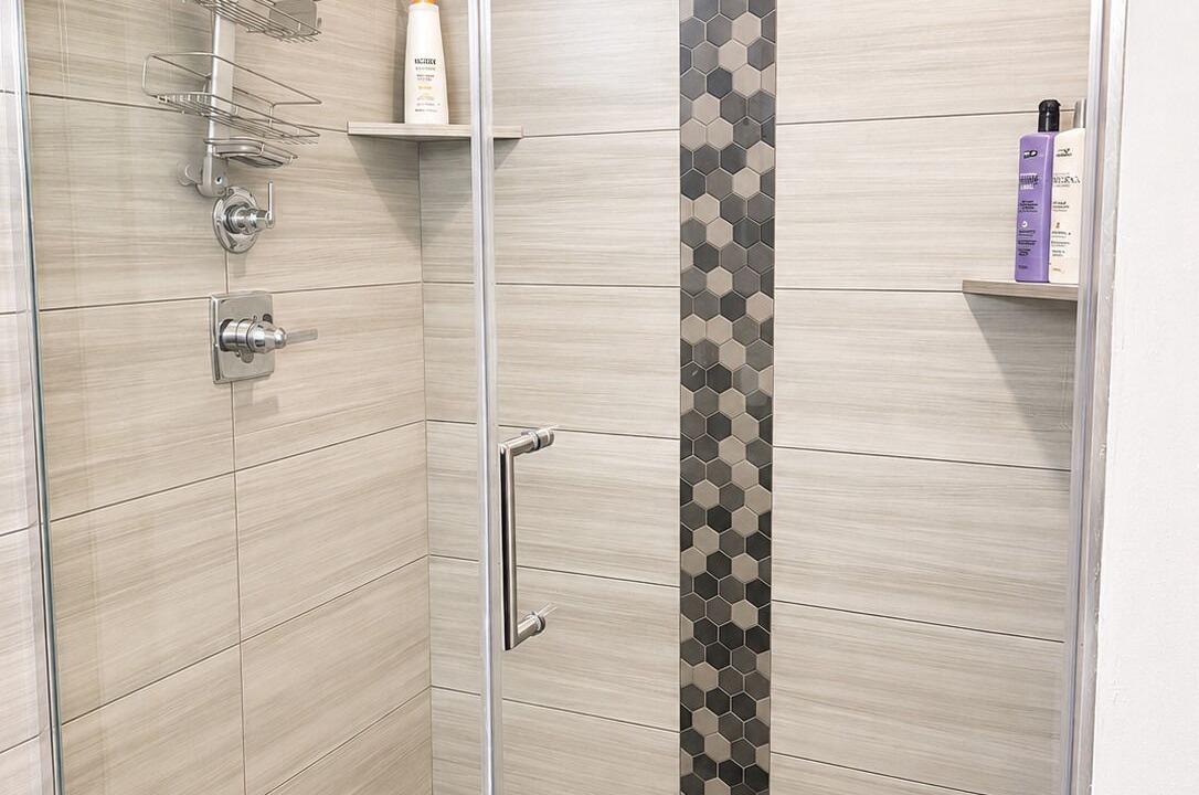 Photo of Bathroom in White Center
