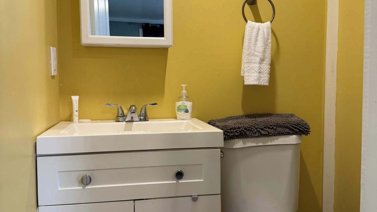 Photo of Bathroom in Loon Lake