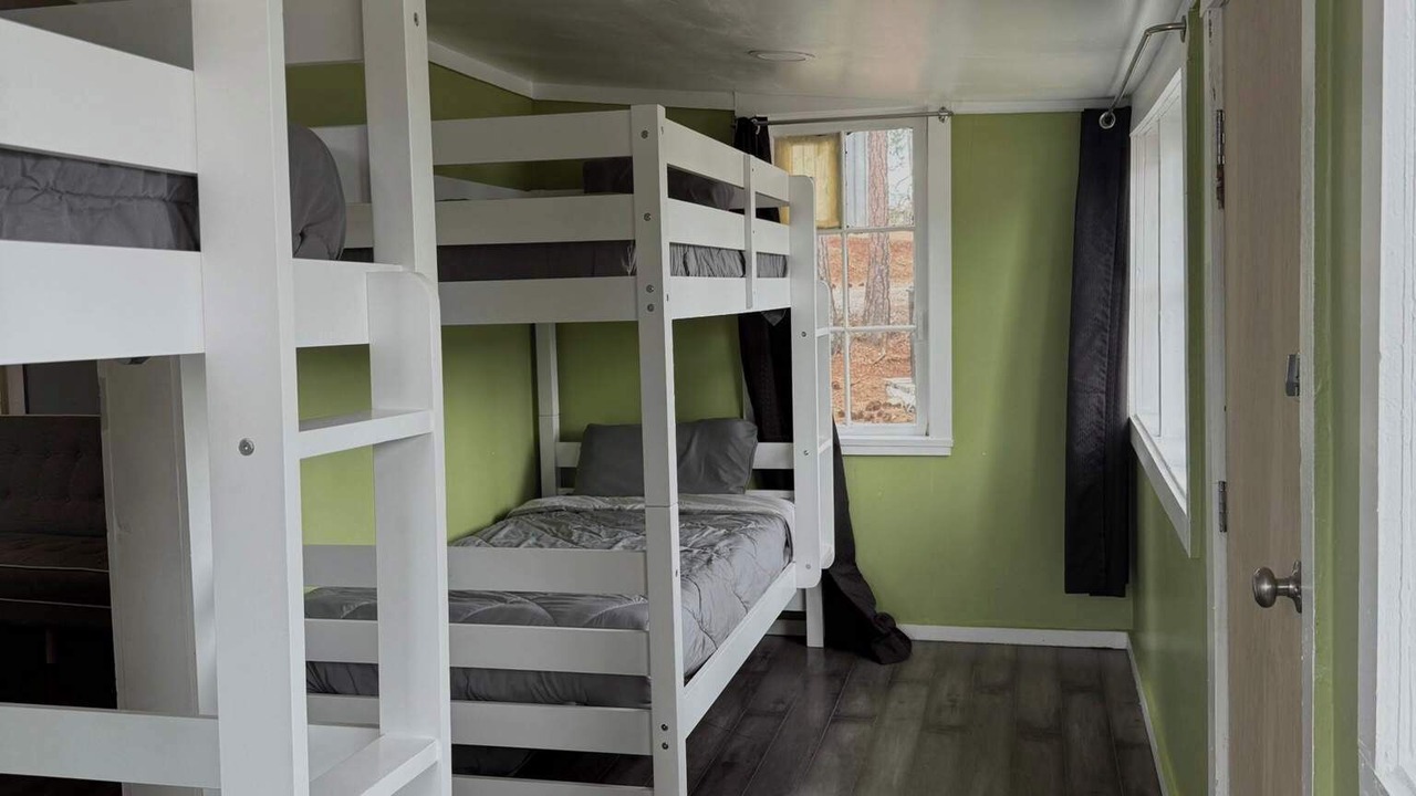 Photo of Bedroom in Loon Lake