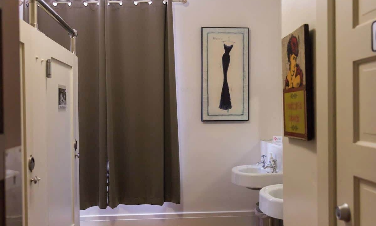 Photo of Bathroom in Centralia