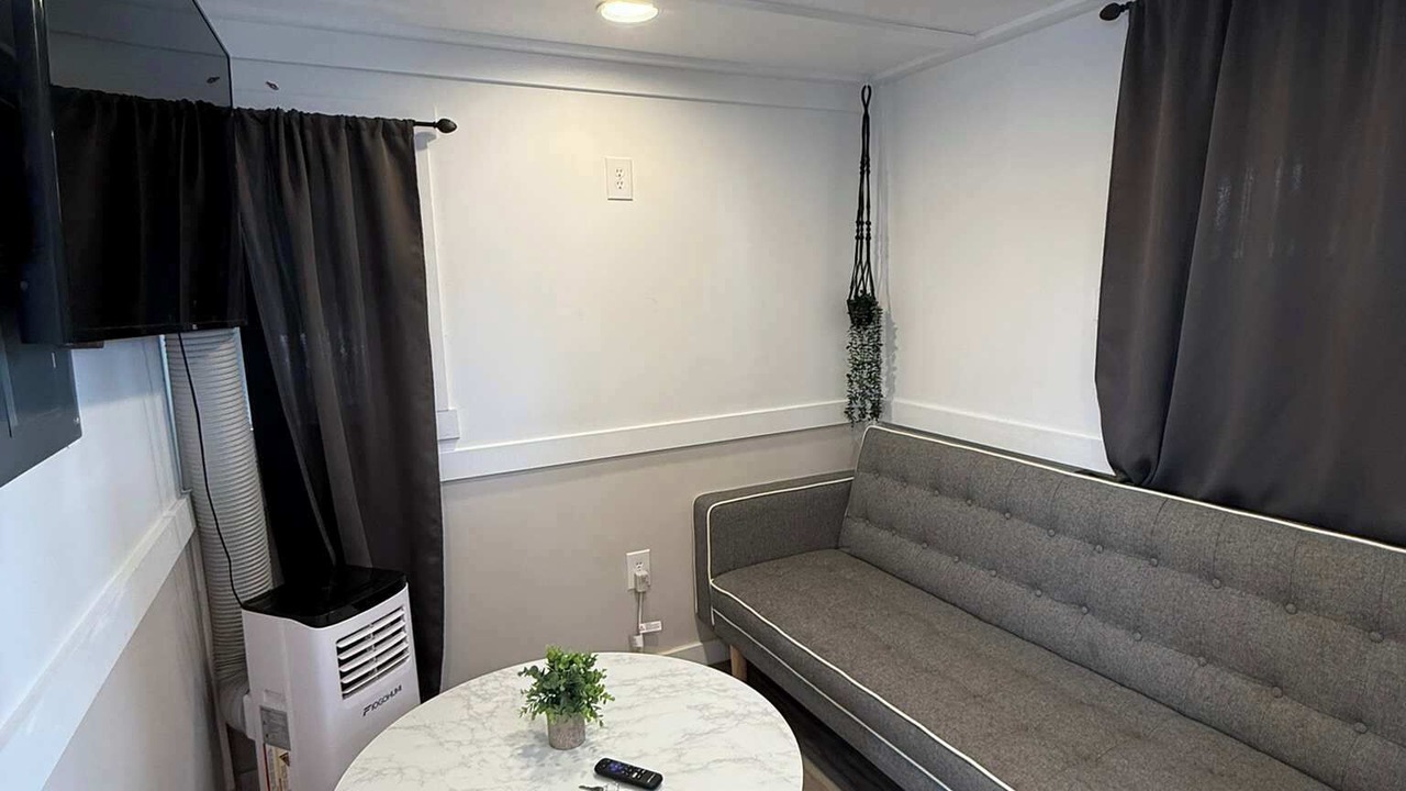 Photo of Livingroom in Loon Lake