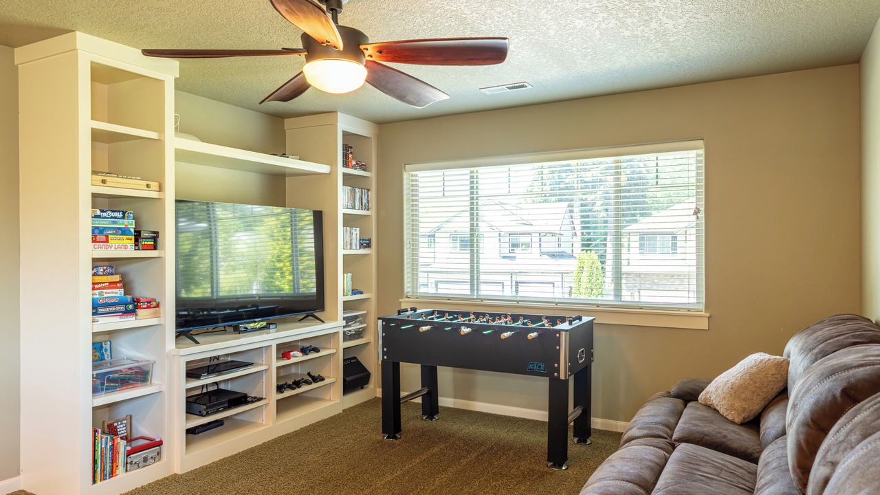 Photo of Livingroom in Starcrest