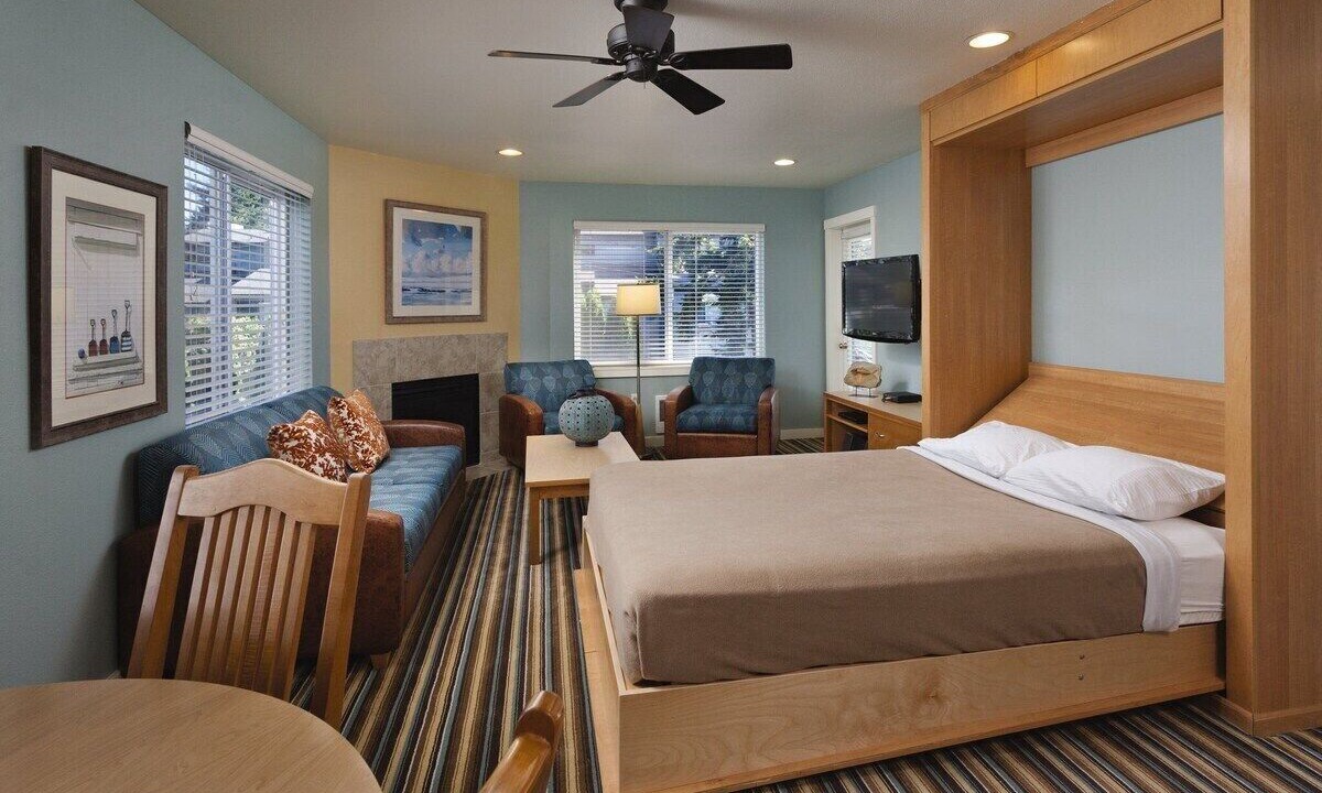 Photo of Bedroom in Birch Bay