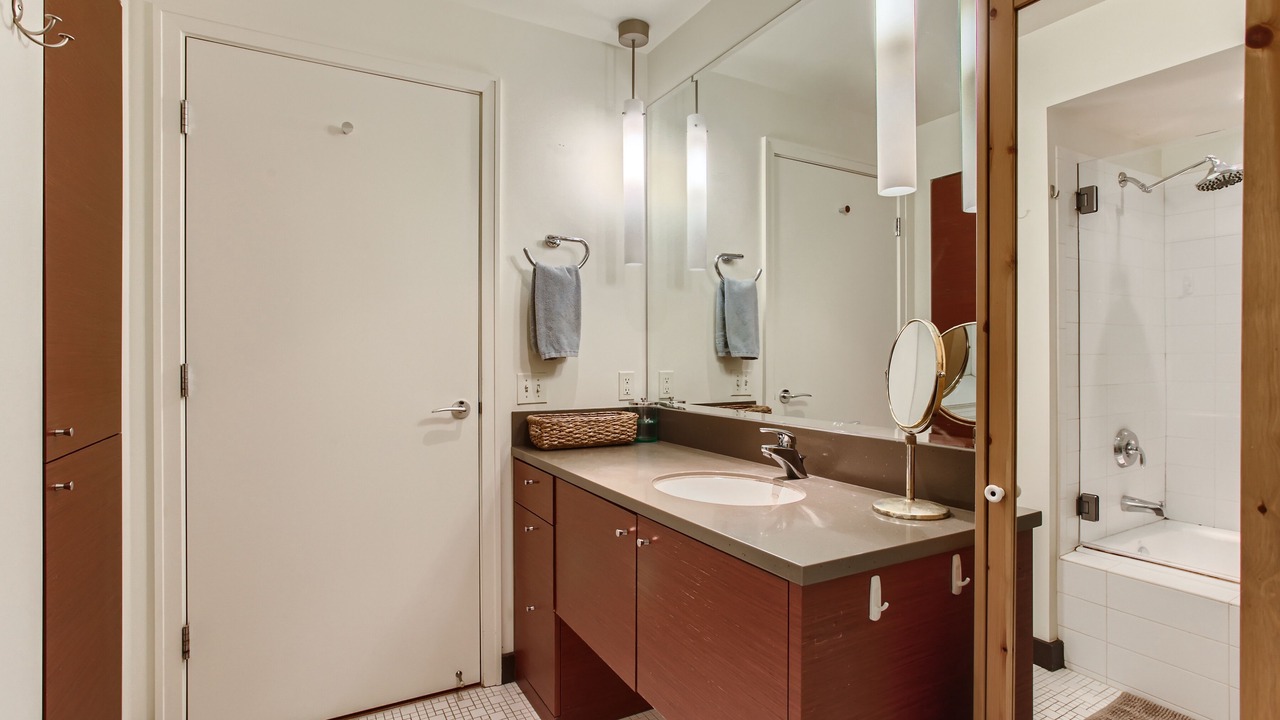 Photo of Bathroom in Corbett - Terwilliger - Lair Hill