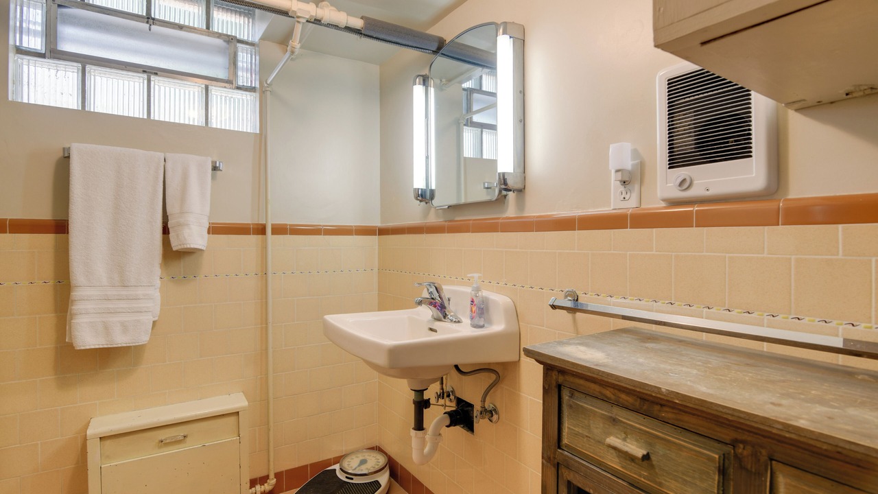 Photo of Bathroom in Ashton