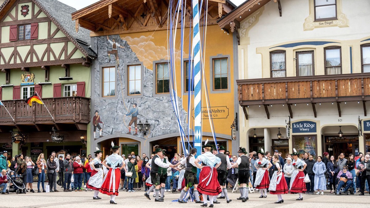 Photo of Others in Leavenworth