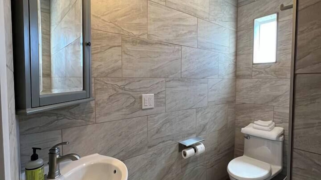 Photo of Bathroom in Mossyrock