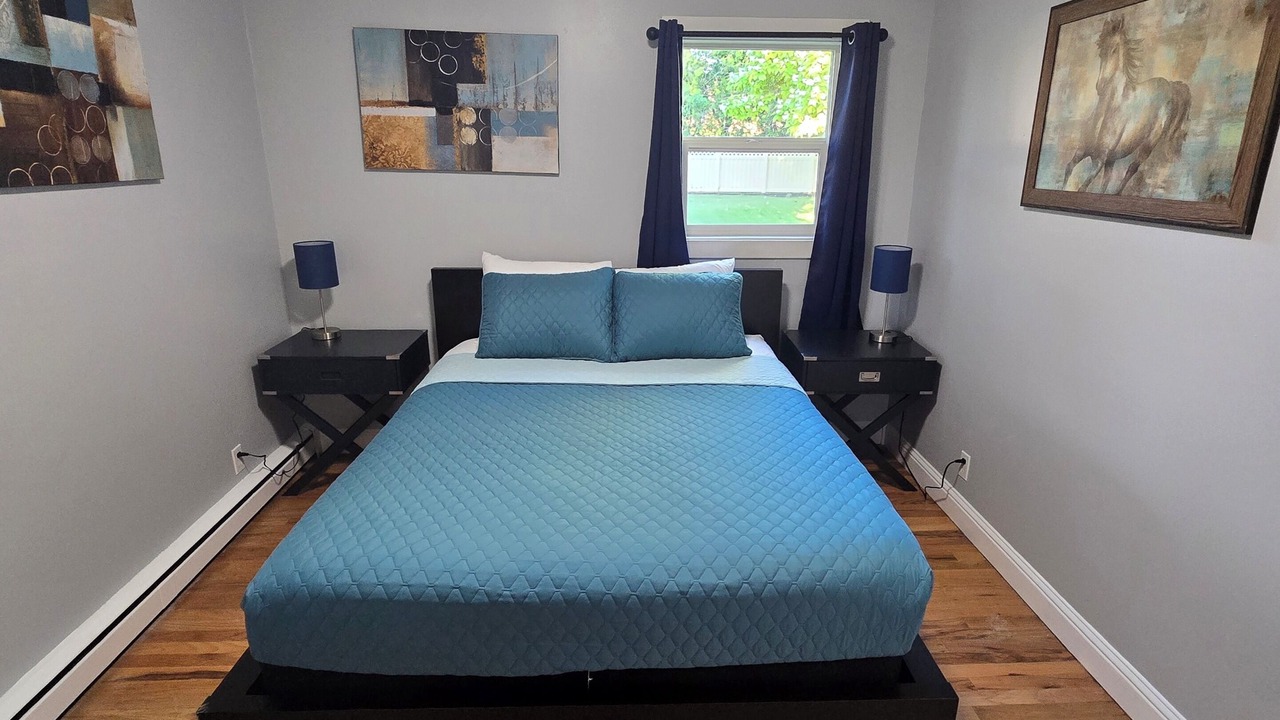 Photo of Bedroom in Eagle