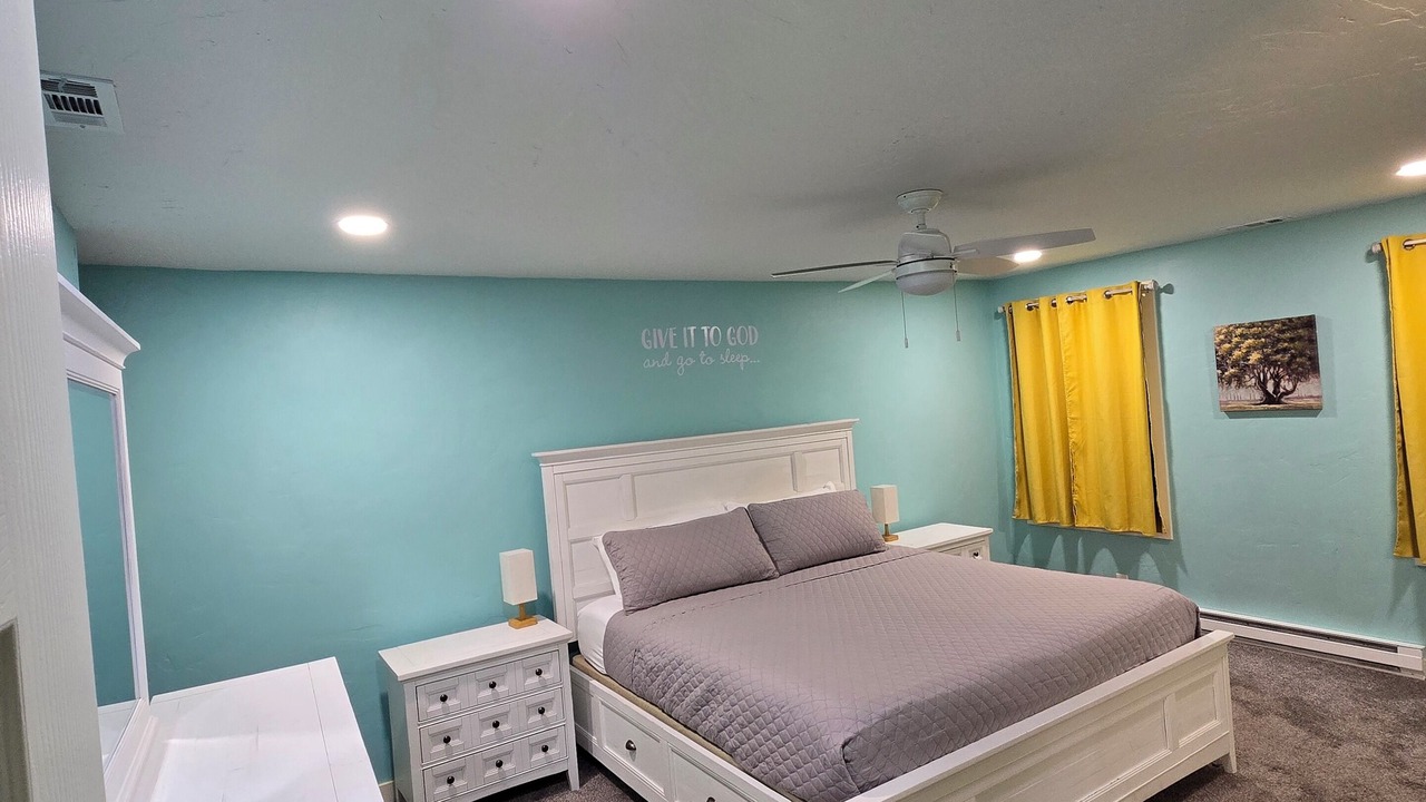 Photo of Bedroom in Eagle
