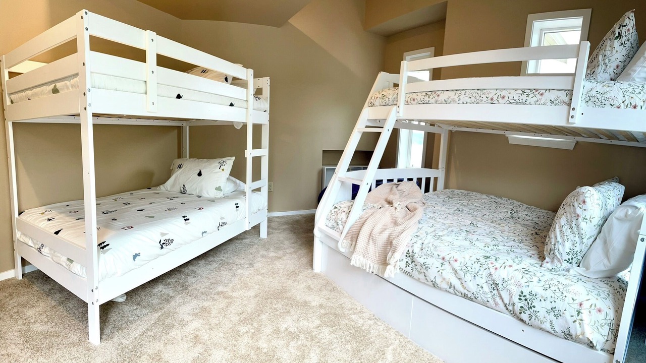 Photo of Bedroom in Big Lake