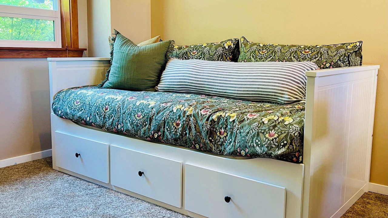 Photo of Bedroom in Big Lake