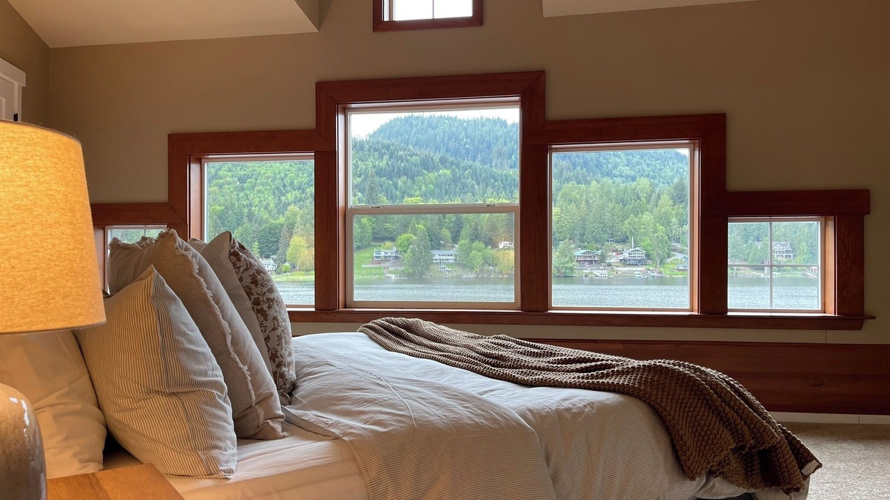 Photo of Bedroom in Big Lake