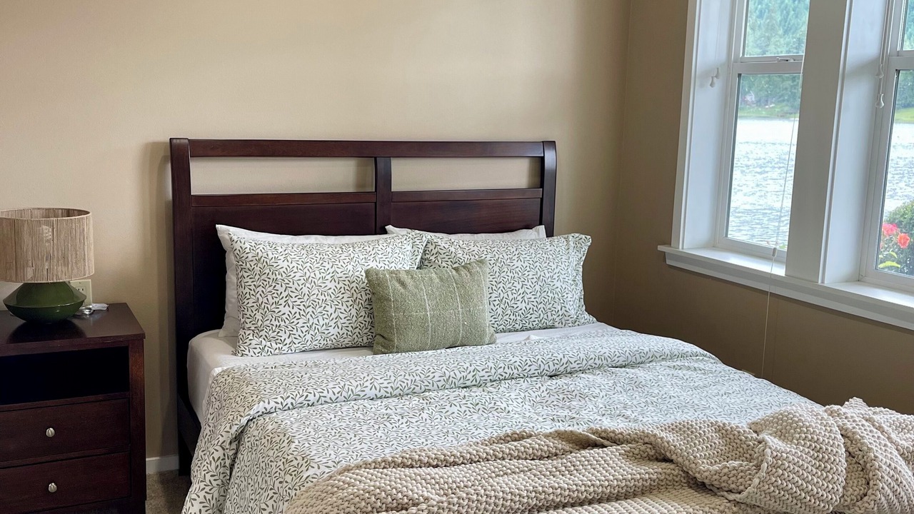 Photo of Bedroom in Big Lake