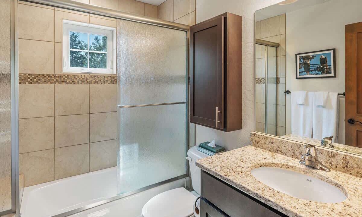 Photo of Bathroom in Dover Bay