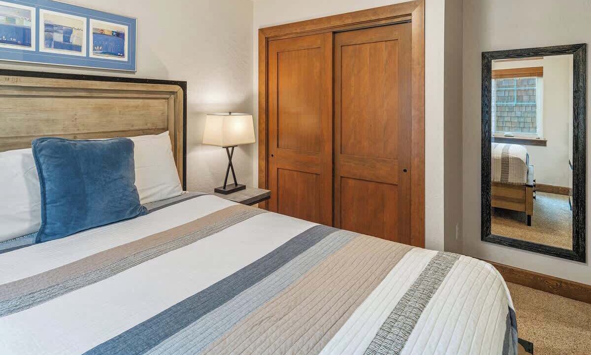 Photo of Bedroom in Dover Bay