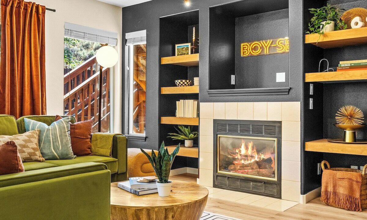 Photo of Livingroom in Southeast Boise