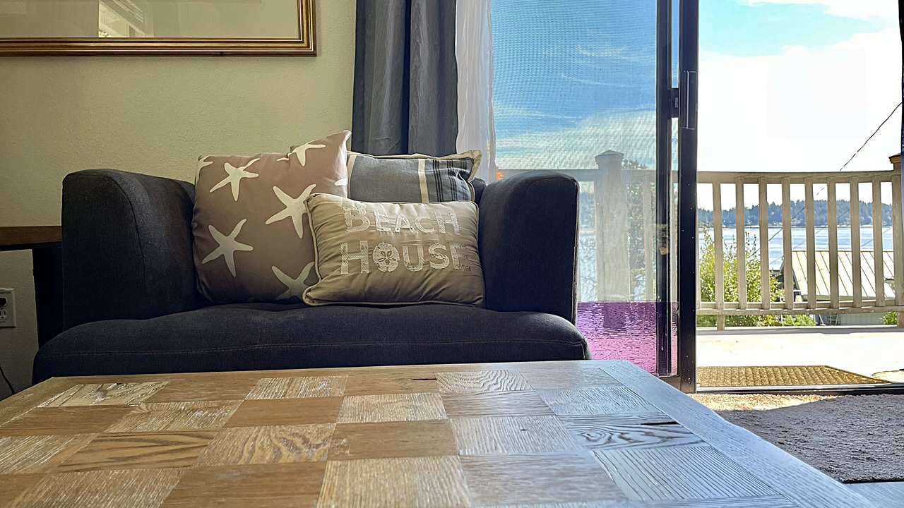 Photo of Livingroom in Bremerton