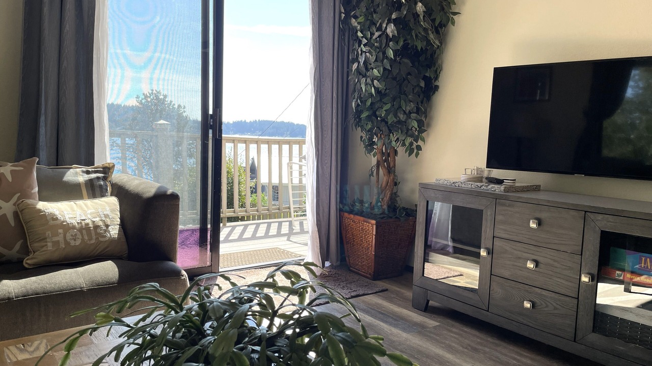 Photo of Livingroom in Bremerton