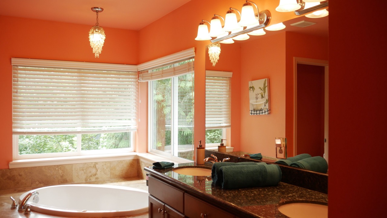 Photo of Bathroom in Maple Valley